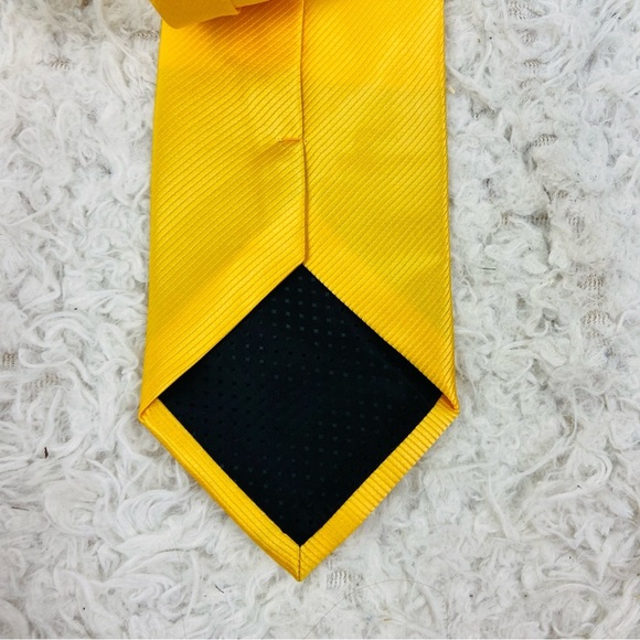 DICAPRI Elegant golden Yellow Tie for Men - Picture 9 of 9